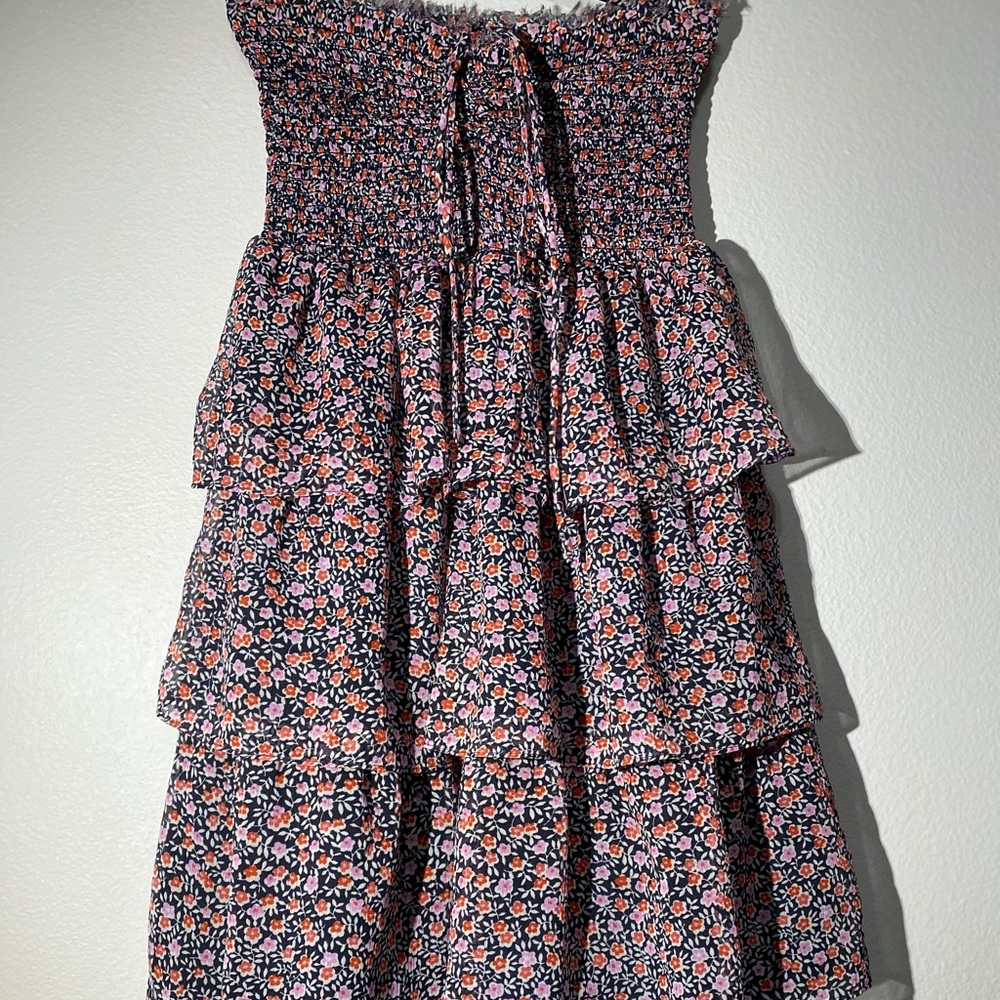 Flower dress - Picture 2 of 4